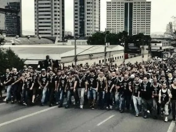 Corintiano é condenado a 16 anos por morte de palmeirense em SP