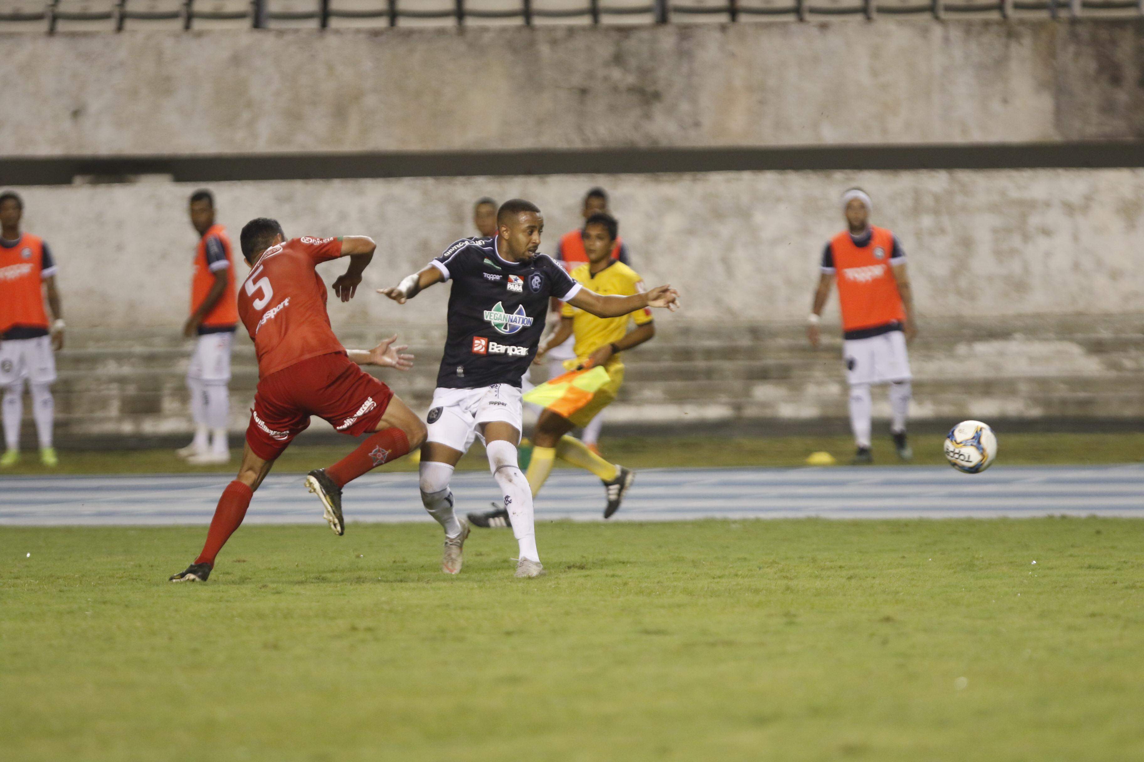 Jogadores da categoria de base do Clube do Remo incentivam doação de sangue  e cadastro de medula