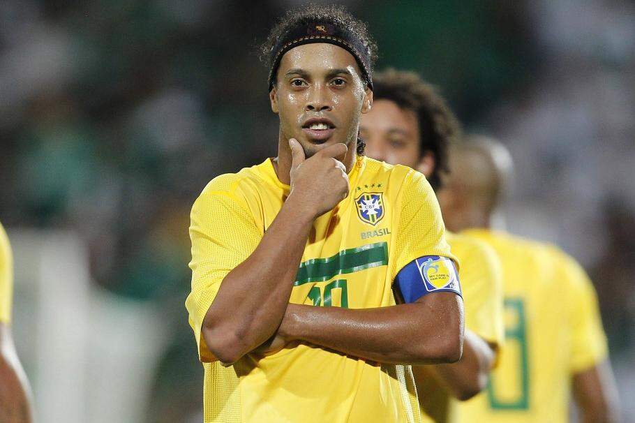 Ronaldinho Gaúcho lança aplicativo que traz bastidores de sua vida