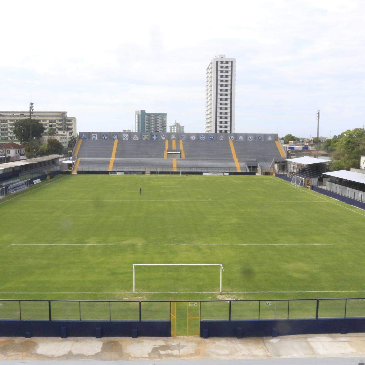 Sem poder receber jogos à noite, Arena da Amazônia terá refletores