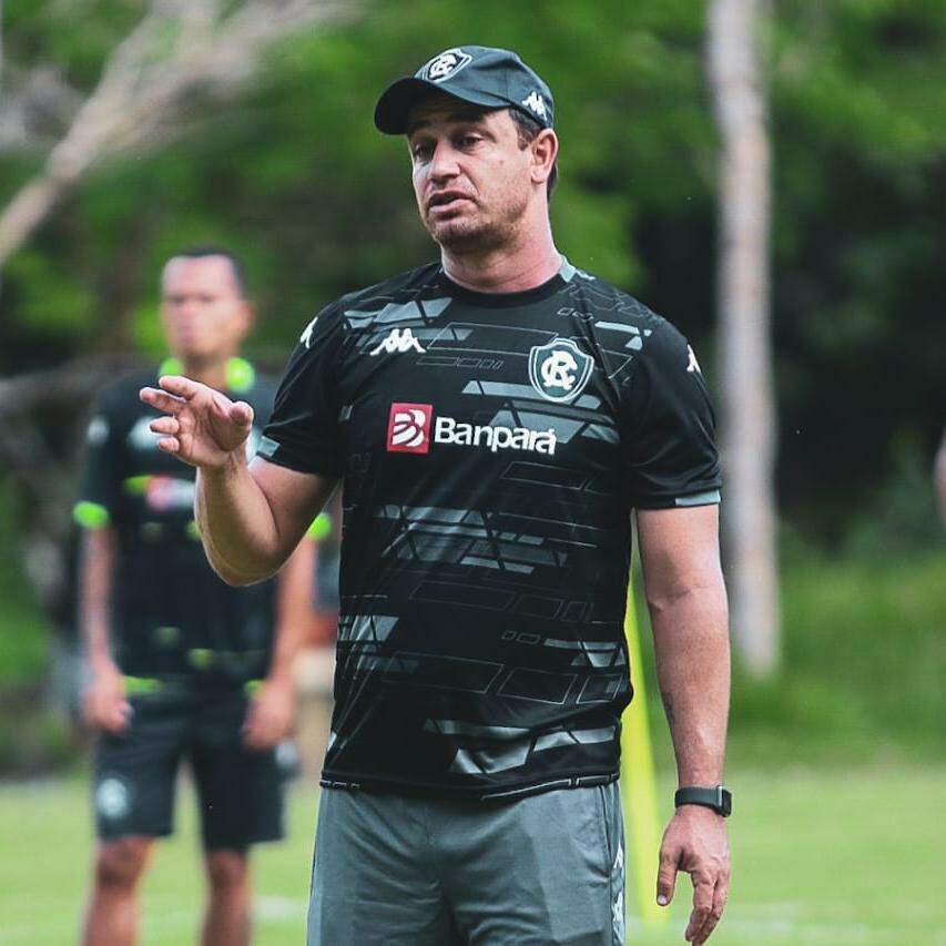 Remo emplaca 2 jogadores e técnico Felipe Conceição na Seleção da 12ª  rodada da Série B