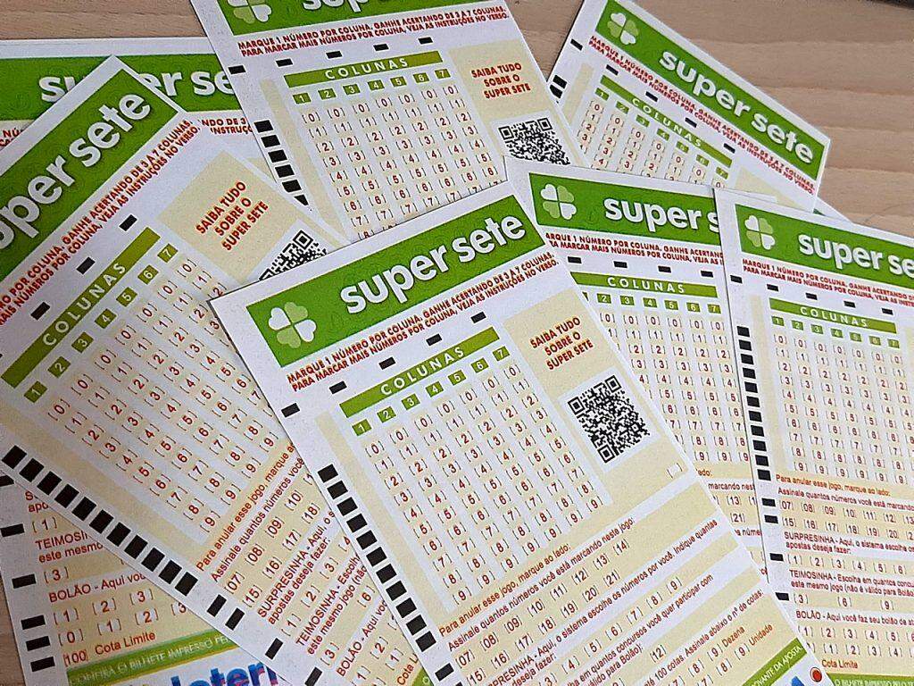 Resultado da Super Sete 0413 hoje, sexta-feira, 30/06, vale prêmio de R$  650 mil, Loterias
