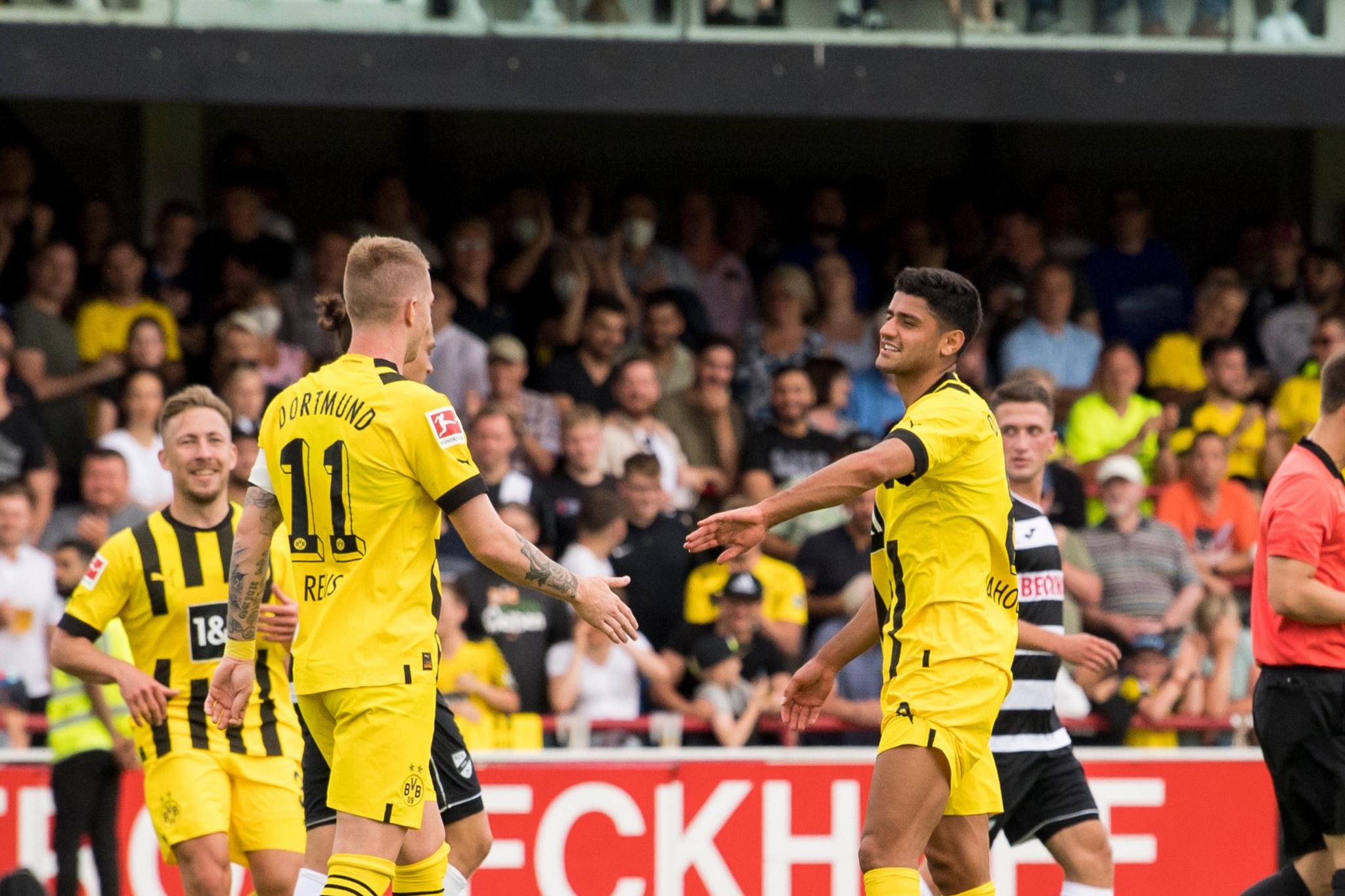 1860 München x Dortmund: onde assistir, horário e escalações do