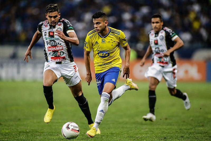 Onde assistir ao vivo o jogo do Cruzeiro hoje, sábado, 17; veja horário