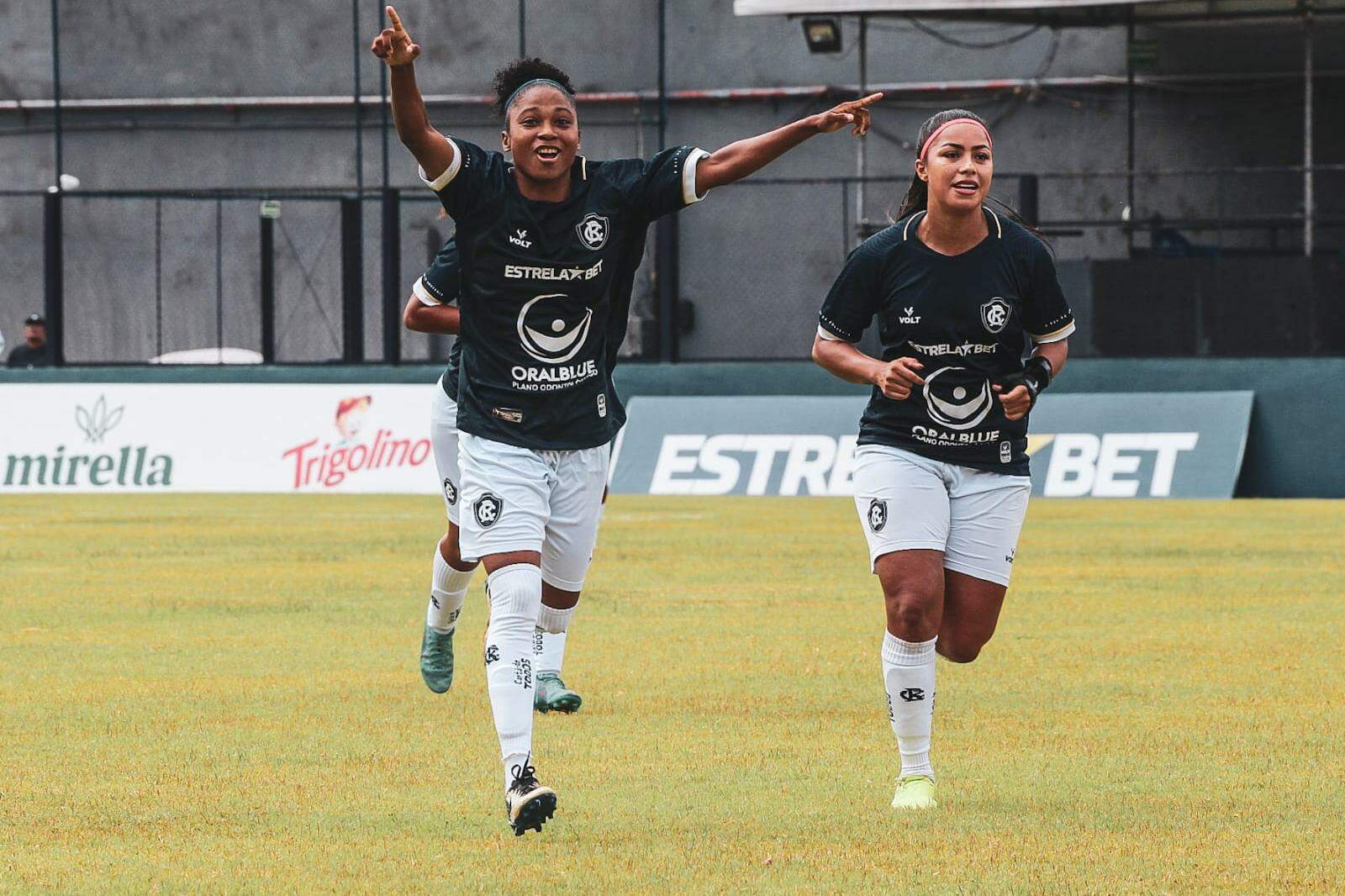 FINAL - PARAENSE FEMININO - Clube do Remo x Paysandu (Com Imagens) 