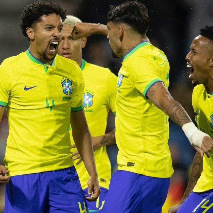 O hexa vem dessa vez? O que os videntes preveem para o Brasil no Mundial? -  14/06/2018 - UOL Copa 2022