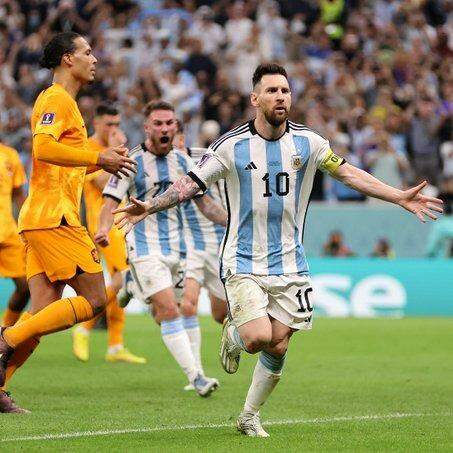 Argentina goleia a Croácia e vai à final da Copa do Mundo do Catar