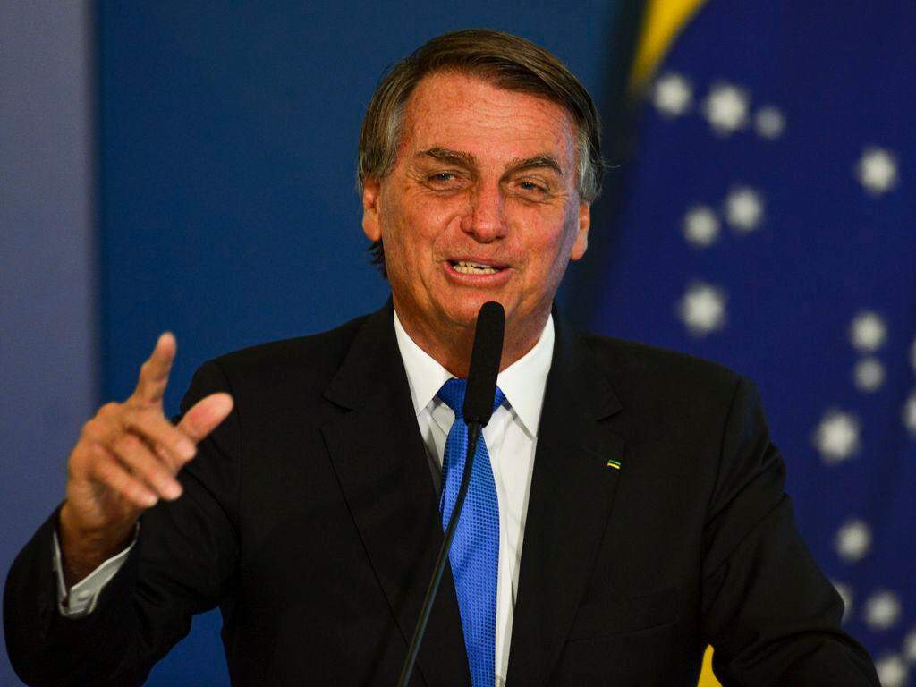 Bolsonaro ganha prêmio em bolão da Mega-Sena com assessores; veja regras  desse tipo de aposta