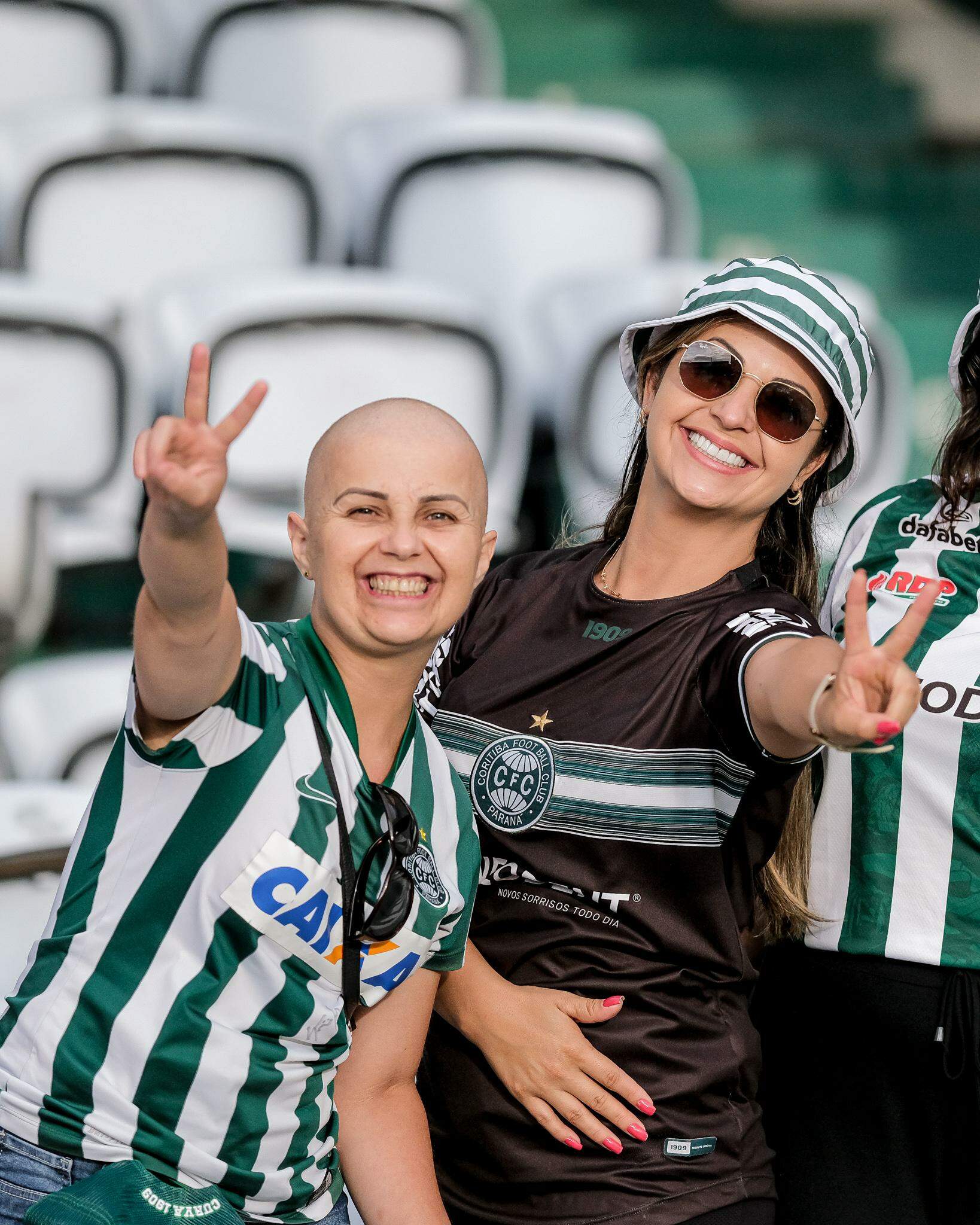 Após medida do TJD, mulheres e crianças comandam a festa em jogo