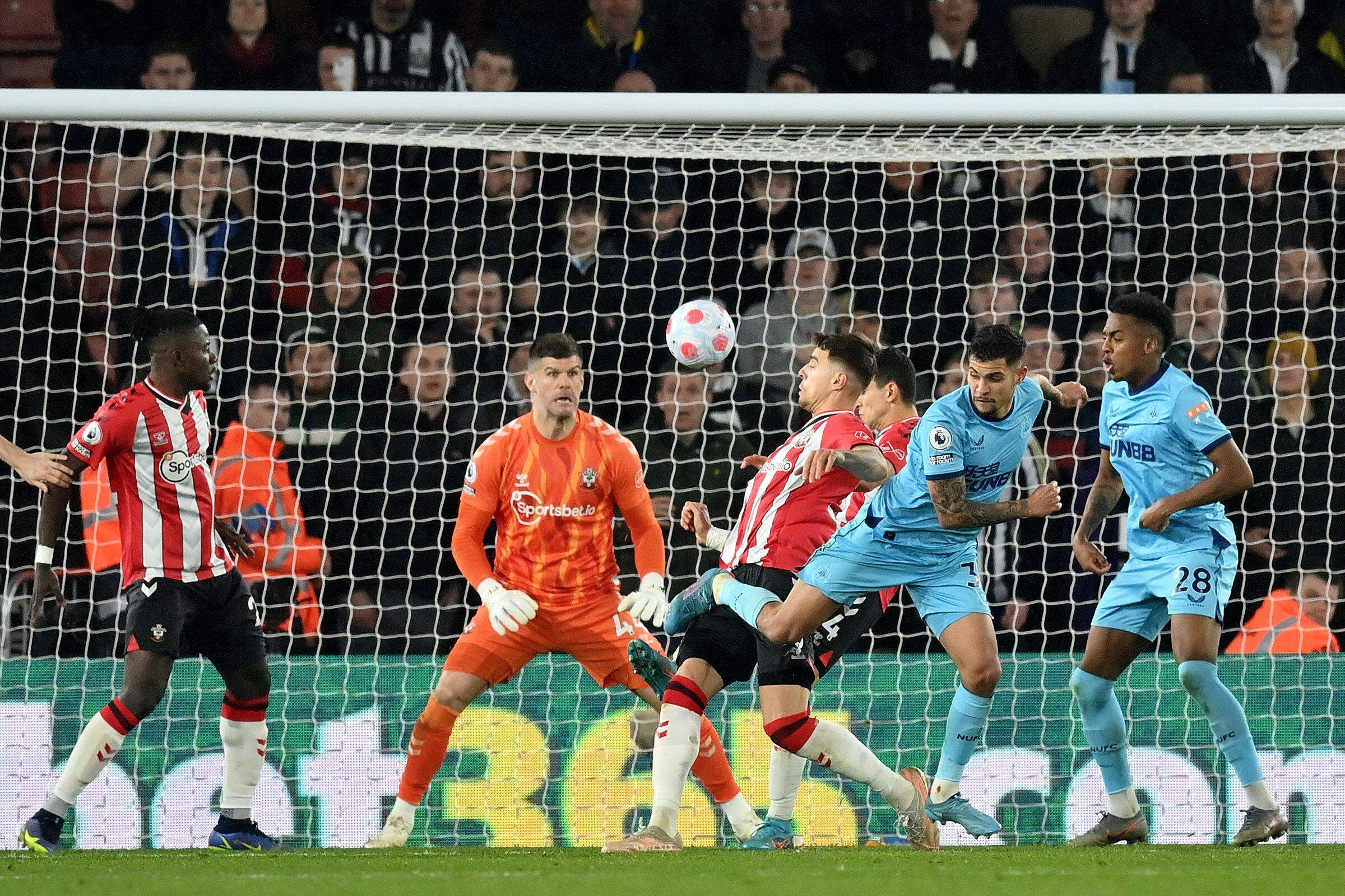 Onde assistir jogo do Manchester United hoje na Premier League (13/05)