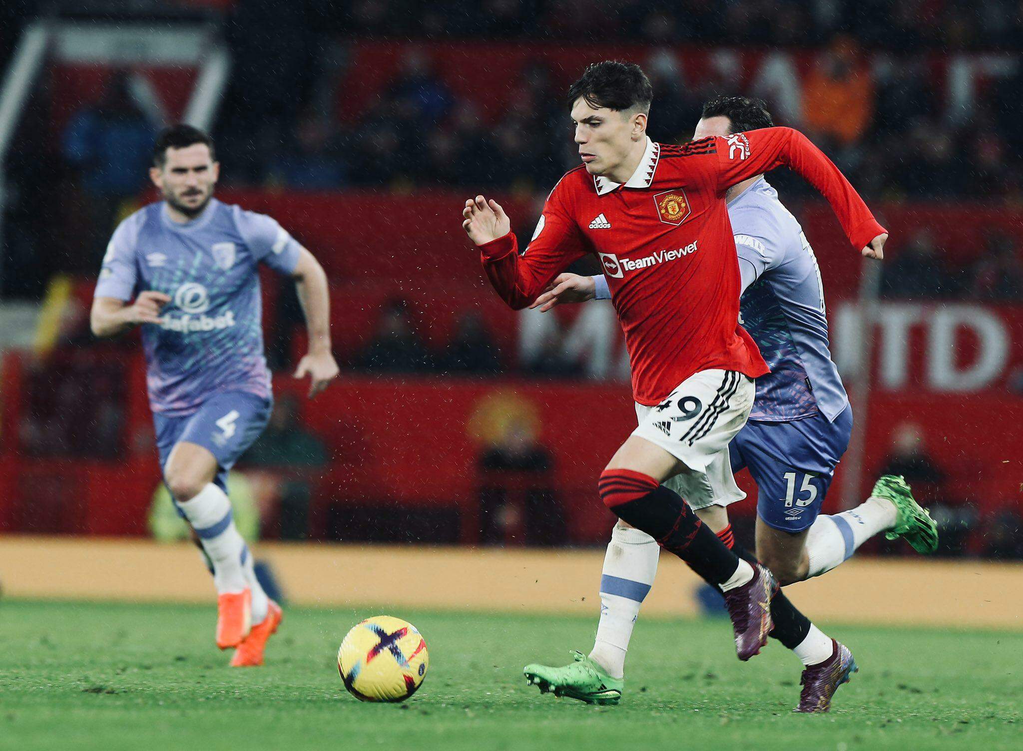 Manchester United x Brentford: onde assistir ao vivo e horário do jogo pela  Premier League