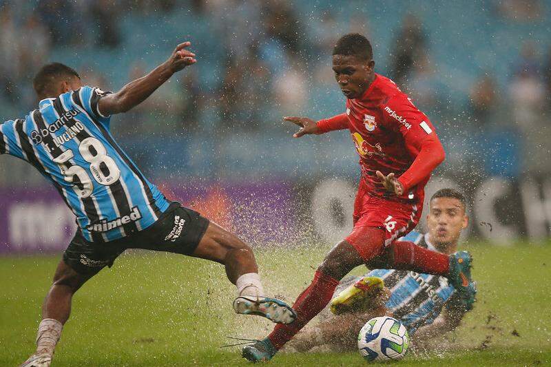 Vasco x Bragantino: veja onde assistir ao vivo, horário e escalações