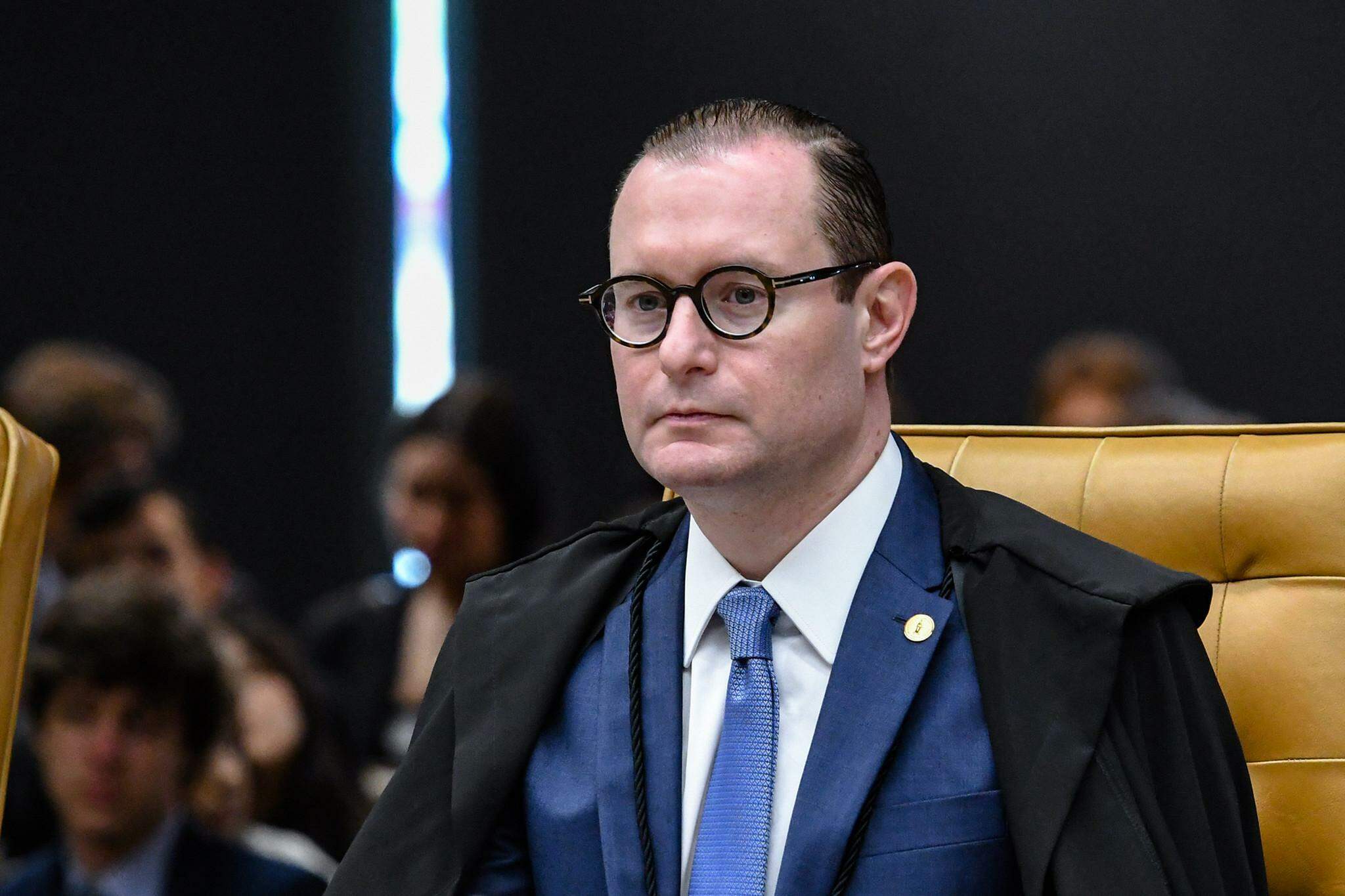 Revisão da vida toda tem empate no STF após Fachin acompanhar Rosa Weber, Política