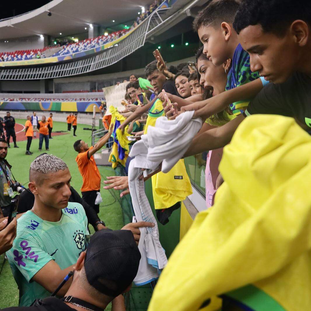 Primeira partida do futebol brasileiro exibida no metaverso, na Kubikz Arena.  - Kubikz