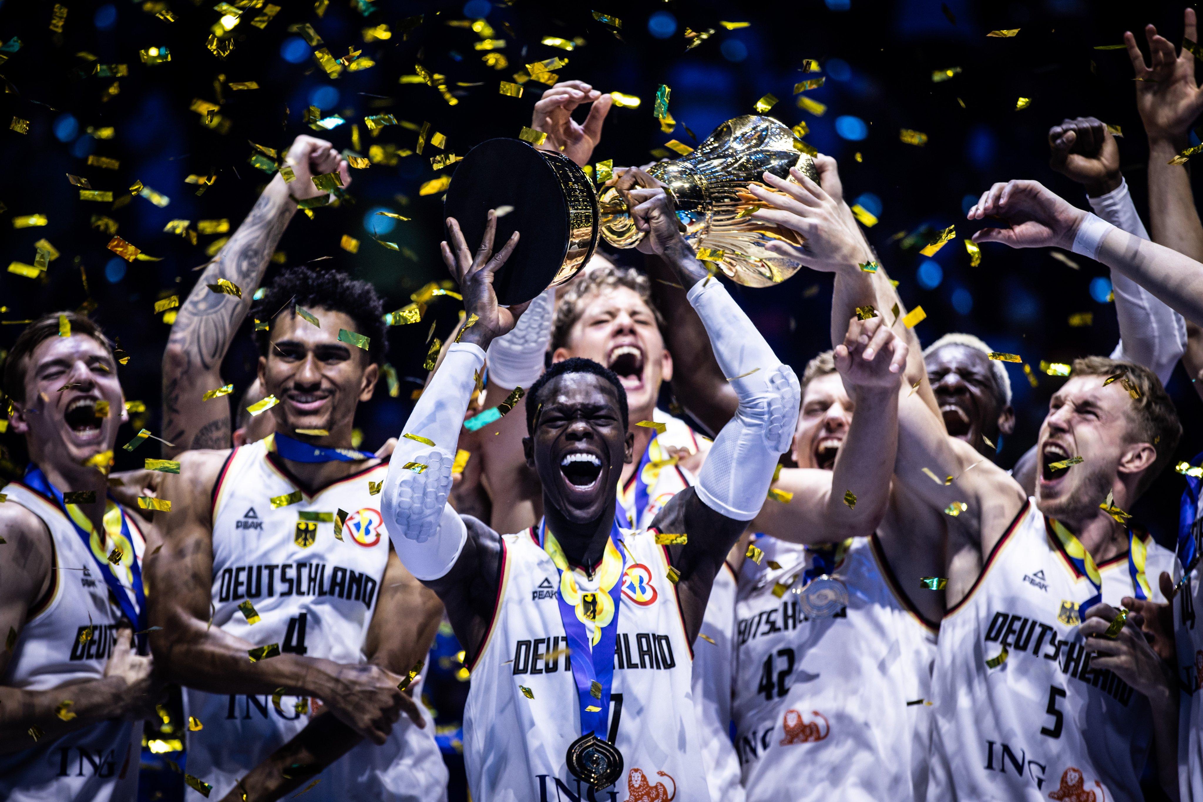 Copa do Mundo de basquete: Brasil vence Canadá em jogo eletrizante