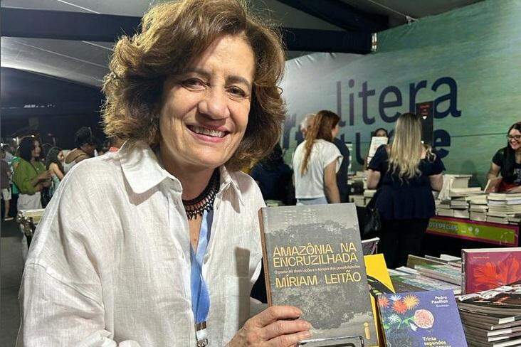 Em novo livro, Míriam Leitão explica a trama econômica que destrói a  Amazônia e mostra quais são as saídas possíveis