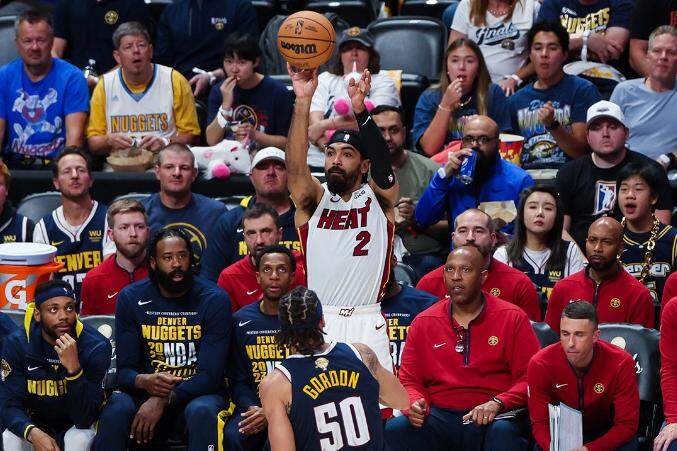 Miami Heat x Charlotte Hornets: Veja onde assistir ao vivo, quintetos  titulares e horário de jogo pela NBA