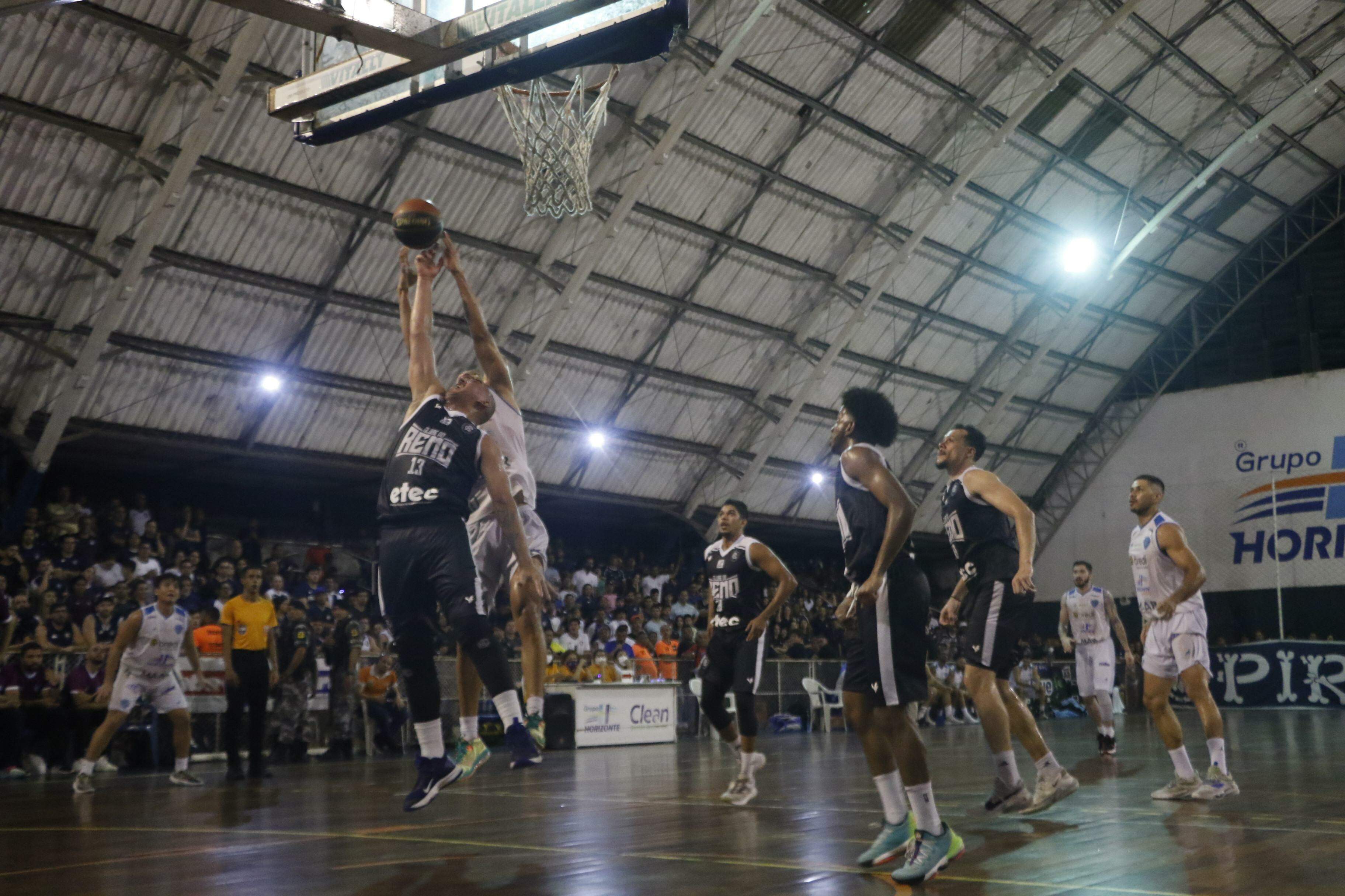 Seleção de basquete do Brasil vai jogar em Belém - Rádio Clube do Pará