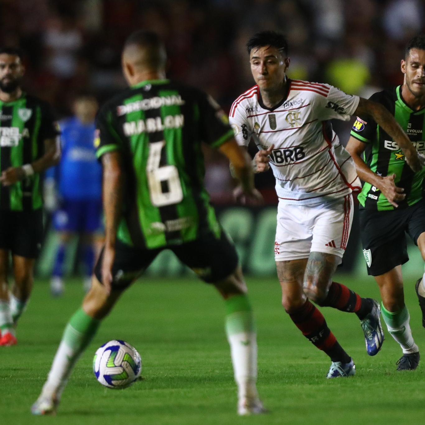 Jogo de hoje (29/11/23): onde assistir futebol ao vivo - Cuiabá x  Internacional - CenárioMT