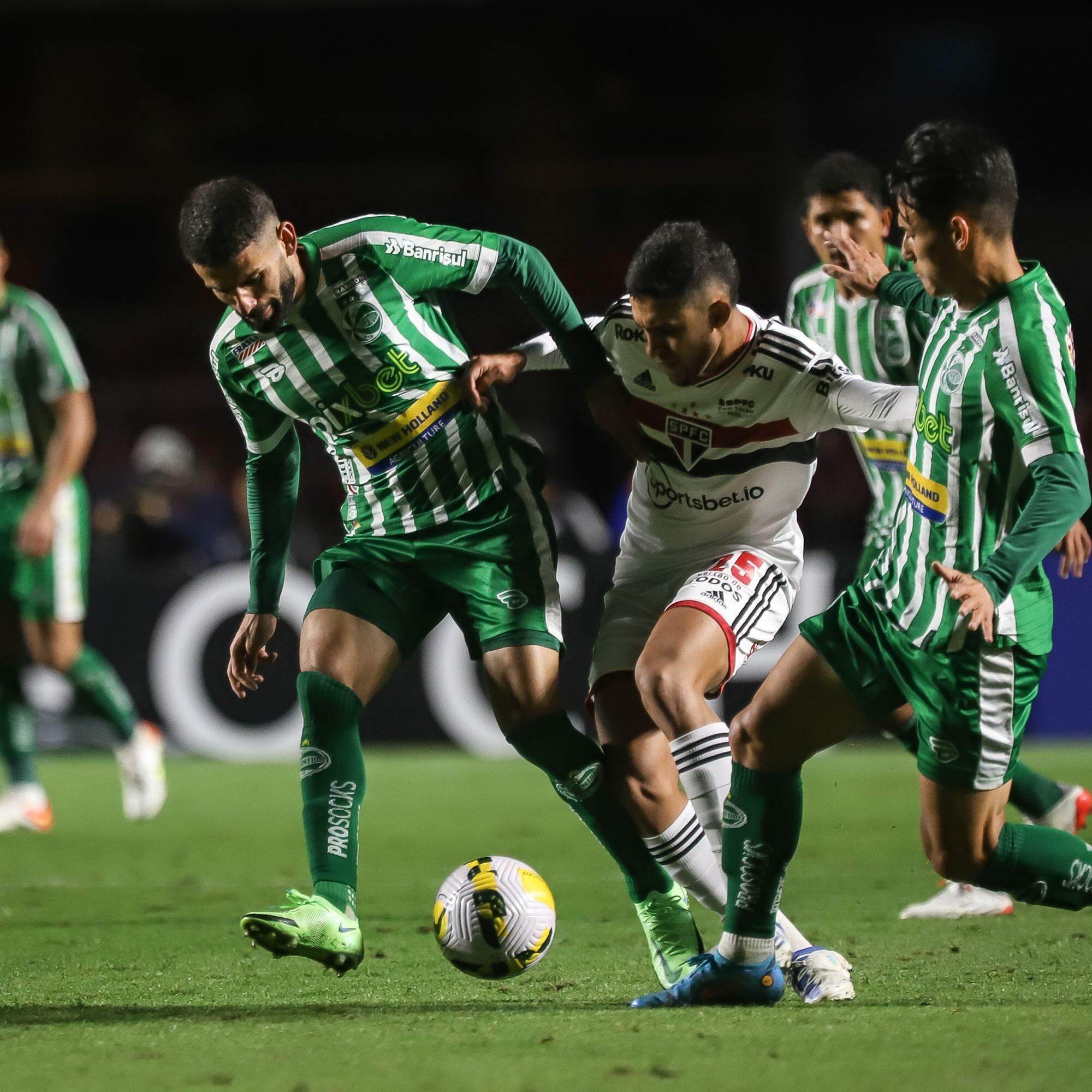 Corinthians x Internacional: saiba onde assistir jogo da Supercopa