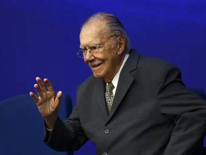 José Sarney tem 96 anos