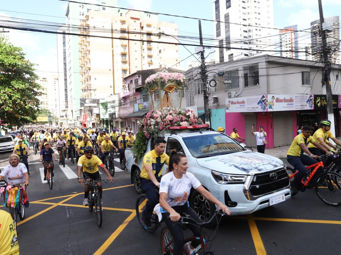 Ciclo Romaria reúne ciclistas em homenagem a Nossa Senhora de Nazaré, em Belém