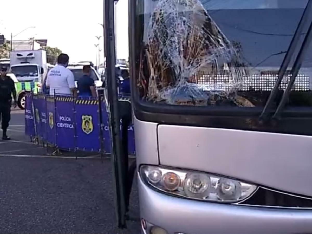 Um ciclista morreu após ser atropelado por um ônibus na madrugada desta sexta-feira (30), na avenida Almirante Barroso, no cruzamento com a avenida Doutor Freitas, em Belém